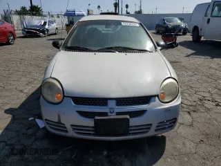 2004 Dodge Neon SE with VIN 1B3ES26C84D557834, listed as a Copart auction lot 72756434 with 235,046 mi miles and Salvage Title. Bid and sale history available at carsss.com. Image 5.