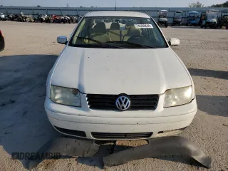 1999 Volkswagen Jetta GL z VIN 3VWRA29M5XM058261, wystawiony jako Copart lot #74589844 z przebiegiem 167 384 mil mil oraz Szkoda całkowita • Salvage title. Historia ofert i sprzedaży dostępna na DreamBid. Obrazek 5.