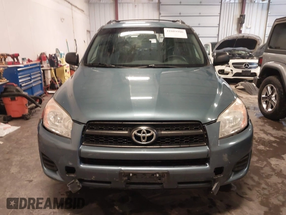 2010 Toyota RAV4 with VIN 2T3ZF4DV0AW021902, listed as a IAAI auction lot 41089906 with 191,093 mi miles. Bid and sale history available at carsss.com. Image 12.