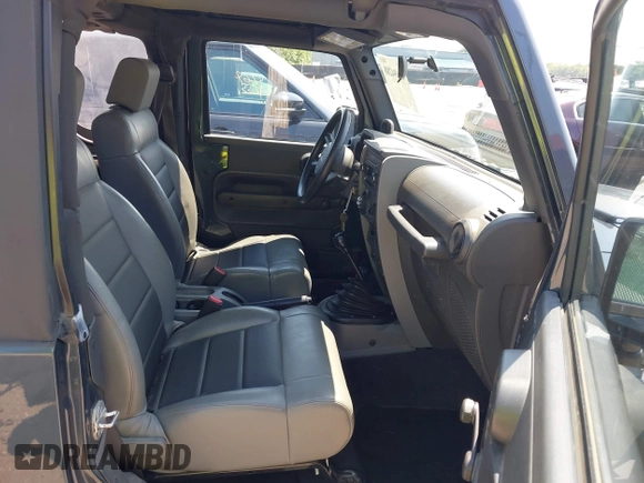 2008 Jeep Wrangler X with VIN 1J4FA24148L523290, listed as a IAAI auction lot 42694288 with 73,921 mi miles and . Bid and sale history available at DreamBid. Image 5.