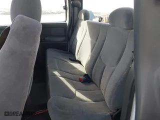 2003 Chevrolet Silverado 1500 LS with VIN 1GCEC19V13Z218093, listed as a IAAI auction lot 41016260 with 237,633 mi miles. Bid and sale history available at carsss.com. Image 8.