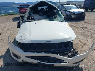 2020 Jeep Compass Limited с VIN 3C4NJDCB1LT137611, выставлен на аукционе IAAI как лот 42389799 с пробегом Не указан миль и . История ставок и продаж доступна на DreamBid. Изображение 12.