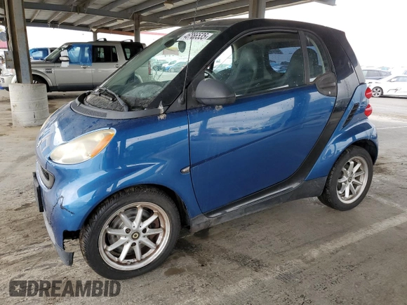 2008 Smart fortwo Pure with VIN WMEEJ31X98K106240, listed as a Copart auction lot 46756535 with 113,587 mi miles and Salvage title. Bid and sale history available at DreamBid. Image 1.