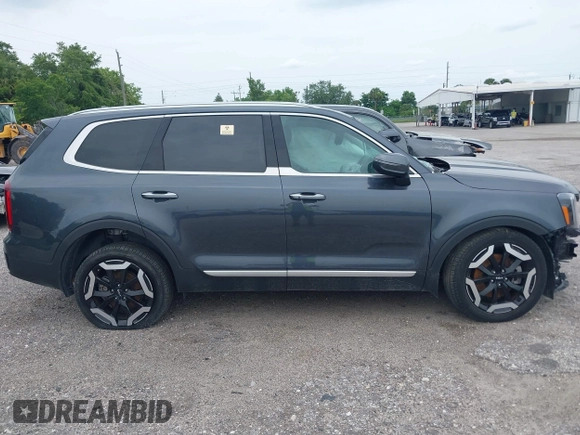 2023 Kia Telluride S z VIN 5XYP6DGC7PG405488, wystawiony jako IAAI lot #42135176 z przebiegiem 16 799 mil mil oraz . Historia ofert i sprzedaży dostępna na DreamBid. Obrazek 13.