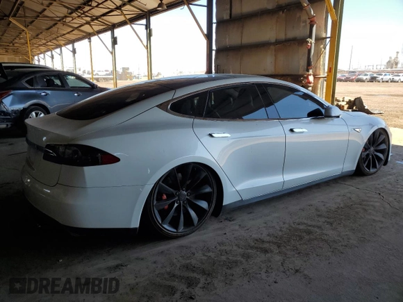 2013 Tesla Model S с VIN 5YJSA1DG5DFP03667, выставлен на аукционе Copart как лот 50607605 с пробегом 87 146 миль миль и Чистый • Clean title. История ставок и продаж доступна на DreamBid. Изображение 3.