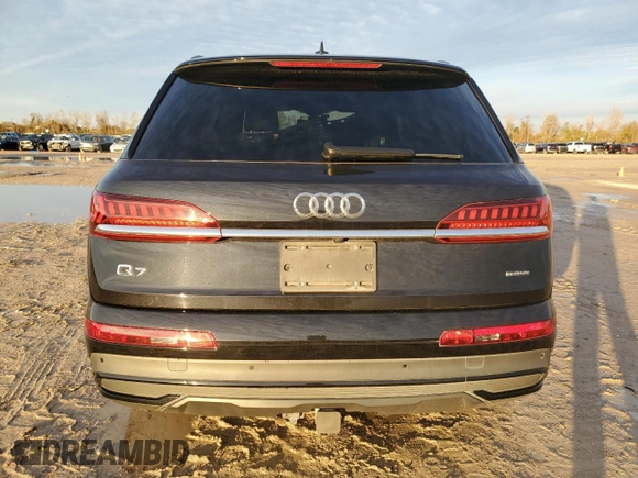 2020 Audi Q7 Prestige with VIN WA1VXAF78LD005739, listed as a Copart auction lot 86875444 with 45,505 mi miles and Salvage title. Bid and sale history available at DreamBid. Image 6.