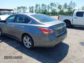 2015 Nissan Altima SV with VIN 1N4AL3AP9FC270351, listed as a IAAI auction lot 42033044 with 165,707 mi miles and . Bid and sale history available at DreamBid. Image 3.