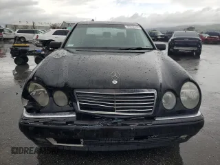 1997 Mercedes-Benz E-Class with VIN WDBJF55F9VA294656, listed as a Copart auction lot 49136745 with 0 mi miles and Salvage Title. Bid and sale history available at carsss.com. Image 5.