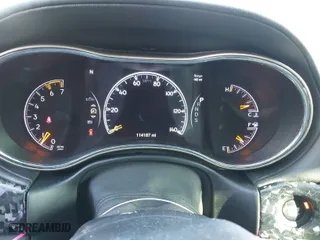 2014 Jeep Grand Cherokee Overland with VIN 1C4RJFCT8EC183165, listed as a IAAI auction lot 41298114 with 114,187 mi miles. Bid and sale history available at carsss.com. Image 7.