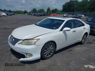 2012 Lexus ES 330 z VIN JTHBK1EG9C2488242, wystawiony jako IAAI lot #42603759 z przebiegiem 342 905 mil mil oraz . Historia ofert i sprzedaży dostępna na DreamBid. Obrazek 17.