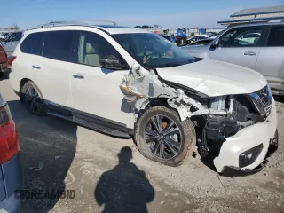 2017 Nissan Pathfinder S with VIN 5N1DR2MN3HC639262, listed as a Copart auction lot 46462875 with 88,585 mi miles and Salvage Title. Bid and sale history available at DreamBid. Image 4.