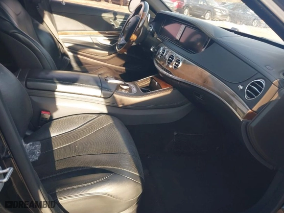 2015 Mercedes-Benz S-Class S 550 with VIN WDDUG8FB9FA113796, listed as a IAAI auction lot 41617393 with 132,884 mi miles. Bid and sale history available at carsss.com. Image 5.