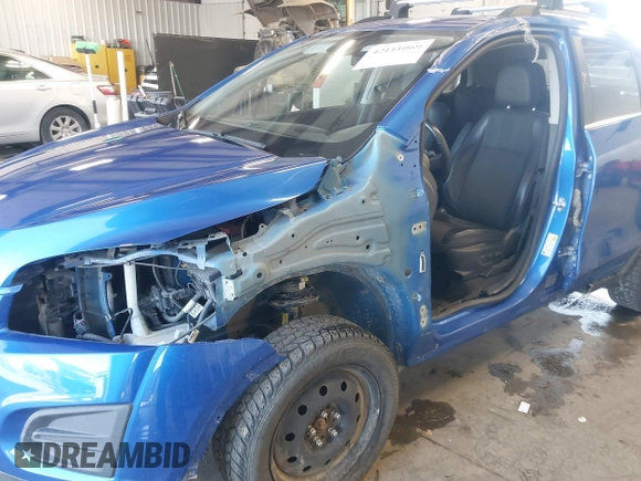 2015 Chevrolet Trax LT with VIN KL7CJRSB2FB055251, listed as a IAAI auction lot 42111069 with 91,930 mi miles and . Bid and sale history available at DreamBid. Image 6.