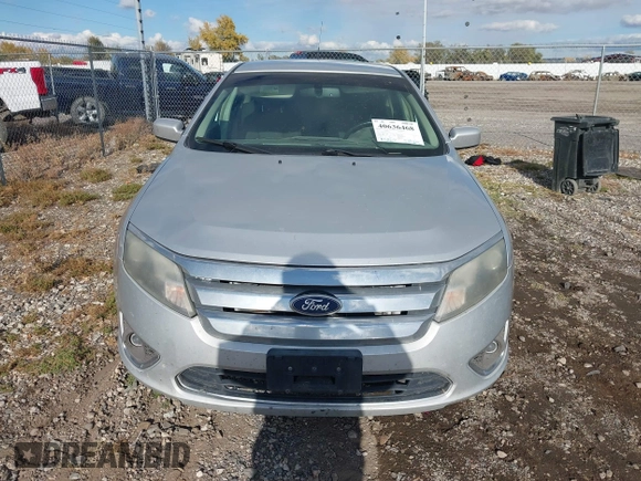 2011 Ford Fusion SEL with VIN 3FAHP0CG5BR335674, listed as a IAAI auction lot 40636468 with 141,869 mi miles. Bid and sale history available at carsss.com. Image 12.
