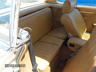 1981 Mercedes-Benz 380 380SL with VIN WDBBA45A0BB004442, listed as a IAAI auction lot 42124354 with 177,453 mi miles. Bid and sale history available at carsss.com. Image 8.