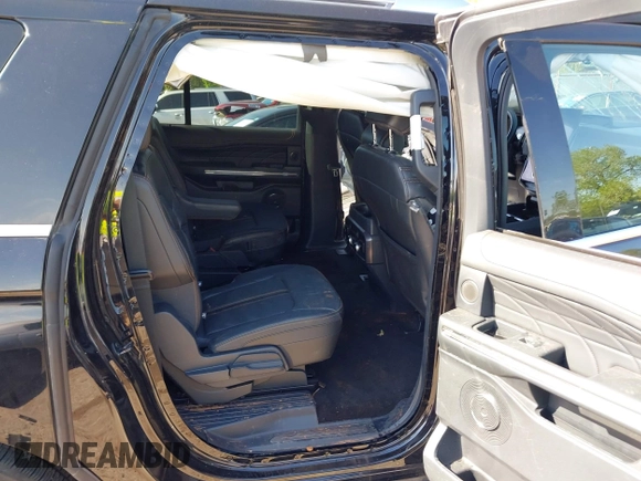 2023 Ford Expedition Max Platinum with VIN 1FMJK1M89PEA39845, listed as a IAAI auction lot 42071231 with Not provided miles and . Bid and sale history available at DreamBid. Image 8.