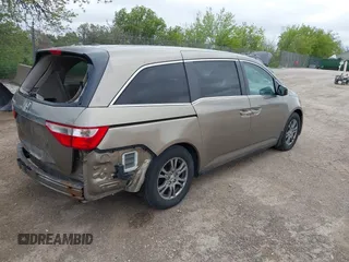 2013 Honda Odyssey EX-L с VIN 5FNRL5H61DB043452, выставлен на аукционе IAAI как лот 42308609 с пробегом 246 866 миль миль и . История ставок и продаж доступна на DreamBid. Изображение 4.