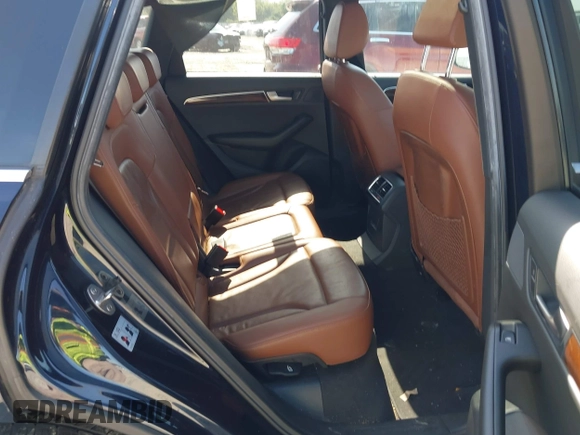 2010 Audi Q5 Premium Plus with VIN WA1LKAFP1AA058724, listed as a IAAI auction lot 42470650 with 161,516 mi miles and . Bid and sale history available at DreamBid. Image 8.
