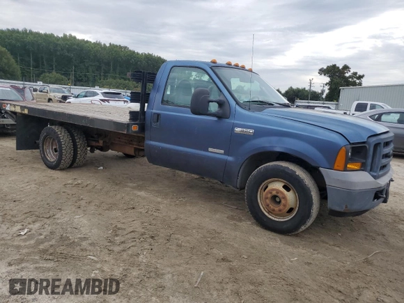 2006 Ford F-350 with VIN 1FDWF36P26EA76289, listed as a Copart auction lot 73438274 with 37,729 mi miles and Clean title. Bid and sale history available at DreamBid. Image 4.