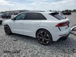 2024 Audi RS Q8 z VIN WU1ARBF17RD000253, wystawiony jako Copart lot #53787575 z przebiegiem 10 792 mil mil oraz Szkoda całkowita • Salvage title. Historia ofert i sprzedaży dostępna na DreamBid. Obrazek 2.