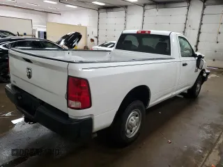 2017 Ram 2500 Tradesman with VIN 3C6LR4AT2HG667153, listed as a Copart auction lot 75753784 with 186,982 mi miles and Clean Title. Bid and sale history available at carsss.com. Image 3.