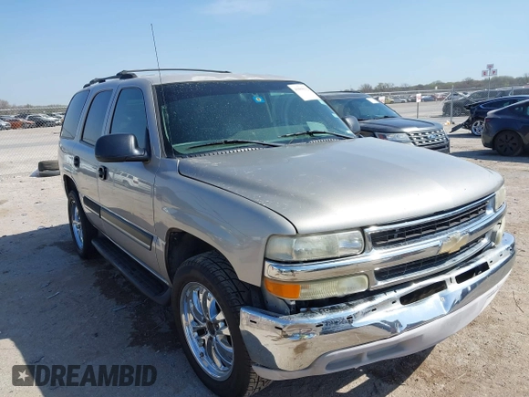 2004 Chevrolet Tahoe LT with VIN 1GNEC13Z84J315648, listed as a IAAI auction lot 41868112 with 198,901 mi miles. Bid and sale history available at carsss.com. Image 1.