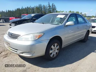 2004 Toyota Camry LE with VIN 4T1BE32K74U350908, listed as a IAAI auction lot 42099989 with 120,971 mi miles. Bid and sale history available at carsss.com. Image 2.