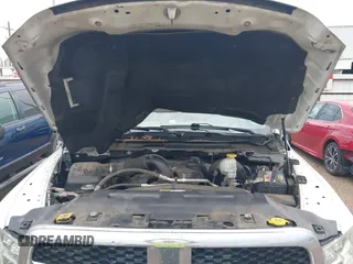 2019 Ram 1500 Classic Tradesman with VIN 3C6JR6DT8KG506165, listed as a IAAI auction lot 40721848 with 323,427 mi miles. Bid and sale history available at carsss.com. Image 10.