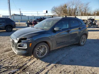 2020 Hyundai Kona SEL Plus with VIN KM8K62AA7LU520201, listed as a Copart auction lot 88812605 with 82,696 mi miles and Salvage Title. Bid and sale history available at carsss.com. Image 1.