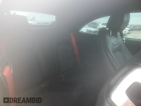 2019 Mercedes-Benz C 43 AMG z VIN WDDWK6EB0KF819646, wystawiony jako Copart lot #48284965 z przebiegiem Nie podano mil oraz Nie do naprawy • Non repairable. Historia ofert i sprzedaży dostępna na DreamBid. Obrazek 10.