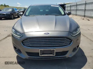 2013 Ford Fusion SE with VIN 3FA6P0HR8DR385733, listed as a Copart auction lot 61689715 with 102,644 mi miles and Salvage title. Bid and sale history available at DreamBid. Image 5.