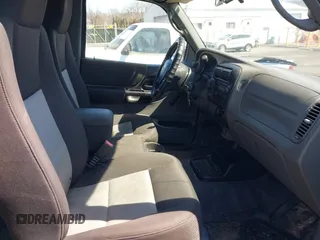 2004 Ford Ranger XL Fleet with VIN 1FTZR15E34PA90118, listed as a IAAI auction lot 42010225 with 126,000 mi miles. Bid and sale history available at carsss.com. Image 5.