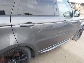 2019 Land Rover Range Rover Sport Dynamic with VIN SALWR2RE0KA825052, listed as a IAAI auction lot 41678014 with 56,814 mi miles. Bid and sale history available at carsss.com. Image 6.