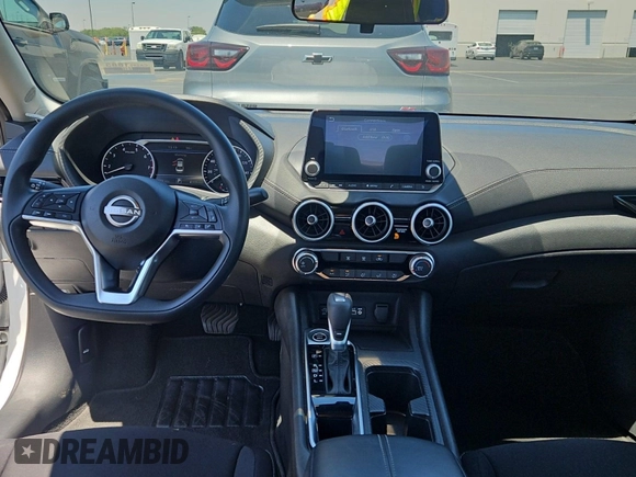 2024 Nissan Sentra SV with VIN 3N1AB8CV1RY290503, listed as a IAAI auction lot 42832742 with 25,571 mi miles and . Bid and sale history available at DreamBid. Image 34.