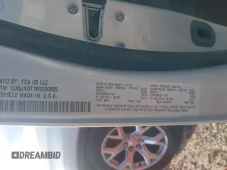 2022 Jeep Wagoneer Series III with VIN 1C4SJVDT1NS200825, listed as a IAAI auction lot 42143272 with 20,548 mi miles and . Bid and sale history available at DreamBid. Image 9.