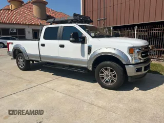 2017 Ford Econoline Commercial with VIN 1FDXE4FS2HDC69018, listed as a Copart auction lot 49513315 with 21,573 mi miles and Clean Title. Bid and sale history available at carsss.com. Image 1.