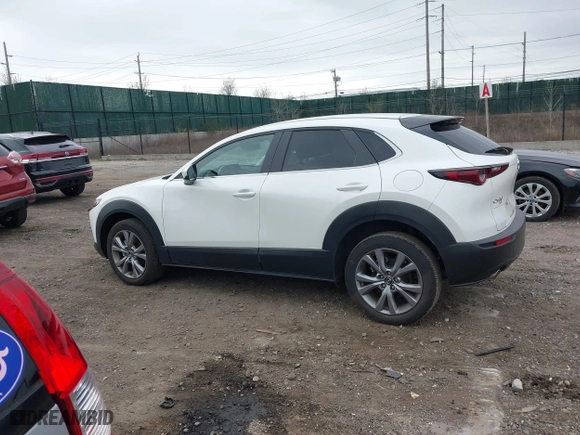 2021 Mazda CX-30 Select with VIN 3MVDMBBL0MM311261, listed as a IAAI auction lot 41971725 with 17,558 mi miles. Bid and sale history available at carsss.com. Image 14.