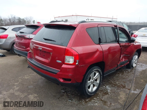 2011 Jeep Compass with VIN 1J4NF1FB9BD176358, listed as a IAAI auction lot 41782797 with 40,072 mi miles and . Bid and sale history available at carsss.com. Image 4.