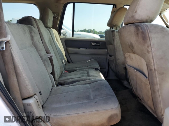 2011 Ford Expedition XLT with VIN 1FMJU1H57BEF45158, listed as a Copart auction lot 62137235 with 223,754 mi miles and Salvage title. Bid and sale history available at DreamBid. Image 11.
