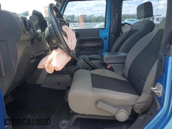 2010 Jeep Wrangler Sport с VIN 1J4AA2D12AL169186, выставлен на аукционе Copart как лот 57546115 с пробегом 277 897 миль миль и Списание • Salvage title. История ставок и продаж доступна на DreamBid. Изображение 7.