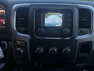 2018 Ram 1500 SLT with VIN 1C6RR7GT9JS332635, listed as a Copart auction lot 62611895 with 188,631 mi miles and Clean title. Bid and sale history available at DreamBid. Image 9.
