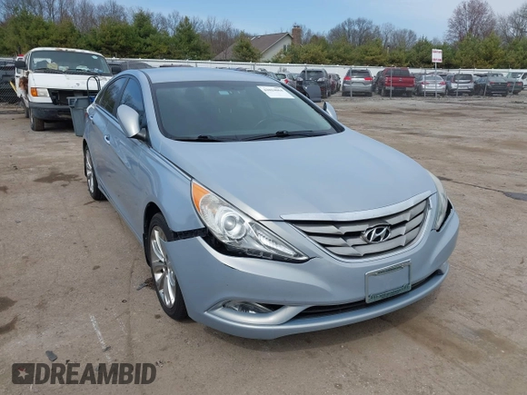 2012 Hyundai Sonata 2.4L Limited PZEV with VIN 5NPEC4AC2CH333580, listed as a IAAI auction lot 42024064 with 155,909 mi miles. Bid and sale history available at carsss.com. Image 1.