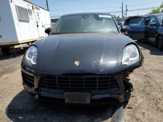 2018 Porsche Macan with VIN WP1AA2A54JLB10541, listed as a Copart auction lot 56201405 with 72,458 mi miles and Salvage title. Bid and sale history available at DreamBid. Image 5.