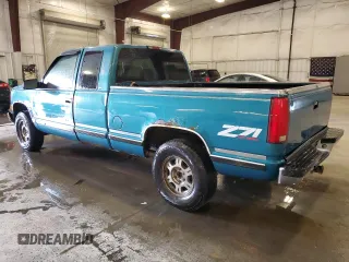 1997 Chevrolet Silverado 1500 with VIN 2GCEK19R8V1276249, listed as a Copart auction lot 52372655 with 237,612 mi miles and Salvage Title. Bid and sale history available at DreamBid. Image 2.