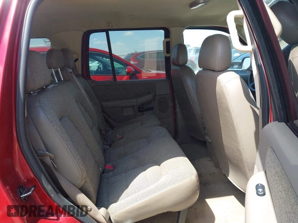 2004 Ford Explorer XLS with VIN 1FMZU62K94UB60921, listed as a IAAI auction lot 42051387 with 182,378 mi miles and . Bid and sale history available at DreamBid. Image 8.
