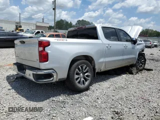 2021 Chevrolet Silverado 1500 LT with VIN 3GCUYDET2MG212792, listed as a Copart auction lot 72197924 with 80,770 mi miles and Salvage Title. Bid and sale history available at carsss.com. Image 3.