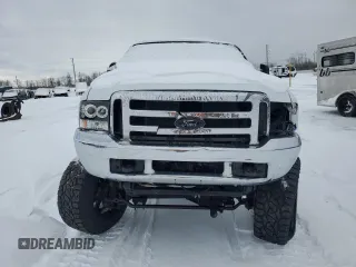 2000 Ford F-350 XL z VIN 1FTSW31F6YEB94351, wystawiony jako Copart lot #45053895 z przebiegiem 378 660 mil mil oraz Szkoda całkowita • Salvage title. Historia ofert i sprzedaży dostępna na DreamBid. Obrazek 5.
