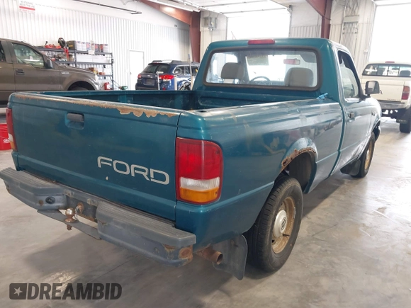 1994 Ford Ranger Splash with VIN 1FTCR10A3RUD35437, listed as a IAAI auction lot 42658300 with 220,218 mi miles and . Bid and sale history available at DreamBid. Image 4.