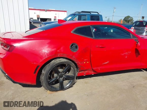 2018 Chevrolet Camaro 1LT with VIN 1G1FB1RS1J0105154, listed as a IAAI auction lot 42034120 with 77,844 mi miles and . Bid and sale history available at DreamBid. Image 6.