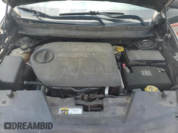 2015 Jeep Cherokee Trailhawk with VIN 1C4PJMBS7FW577826, listed as a Copart auction lot 54933105 with 163,751 mi miles and Clean title. Bid and sale history available at DreamBid. Image 12.